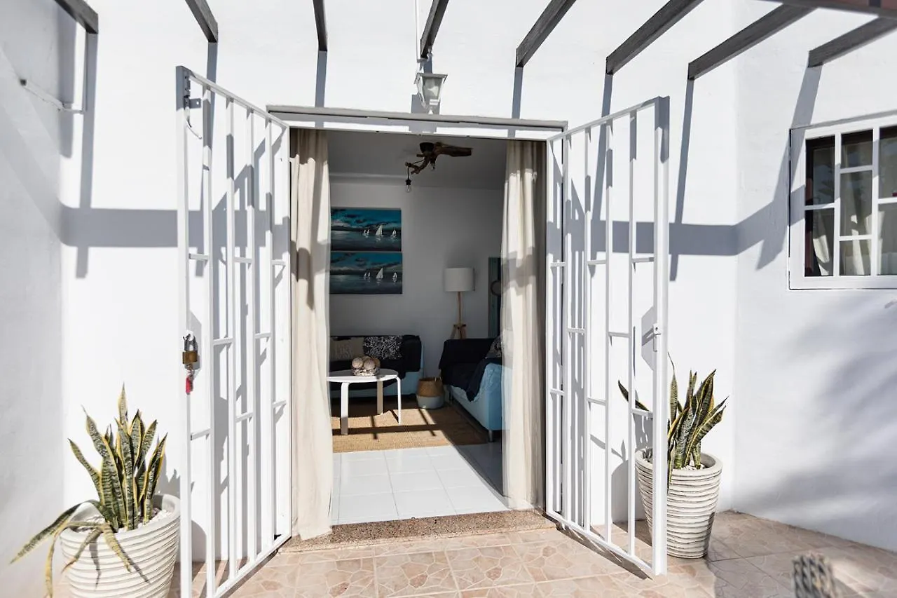 Vila Casa Keiley Puerto del Carmen  0*, Puerto del Carmen (Lanzarote)